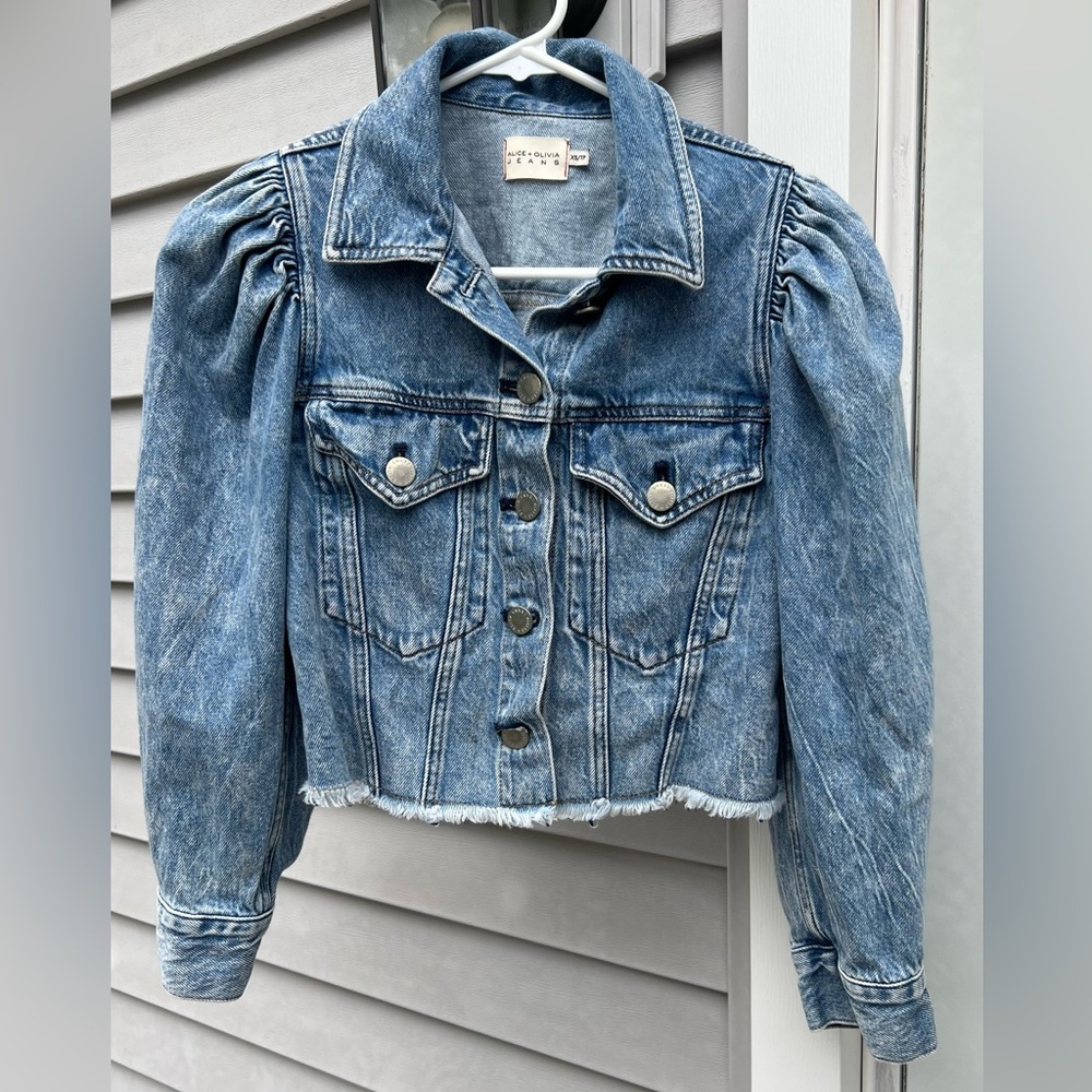 Alice + Olivia CROPPED PUFF SLEEVE JACKET Size XS
